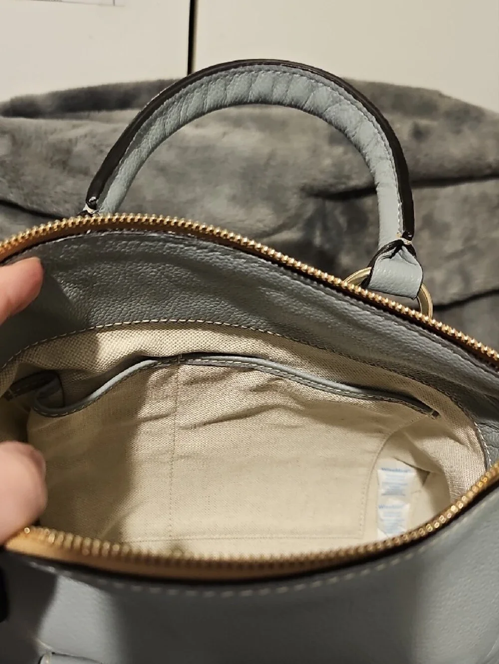 Dooney & Bourke Sorrento Satchel 30 With Pocket
